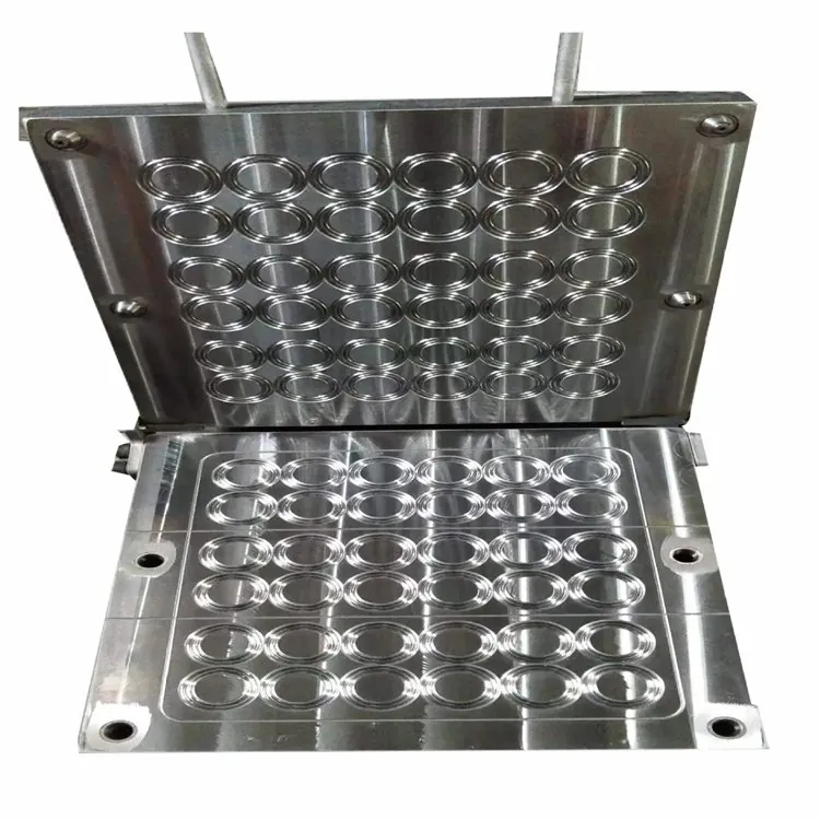 Mold tooling and molded silicone products at SM